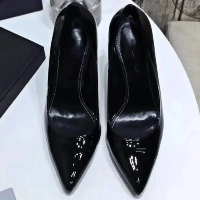 Women's2024 European and American Summer New High Heel Fashion Banquet Lacquer Leather Sexy Letter High Heel Open Toe Sandals