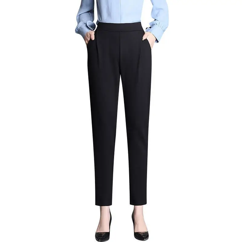 2024 Summer Thin Style Leisure Hot Selling Items Loose Fitting Elastic Waist Ice Shreds Comfort Simplicity Women's Cropped Pants