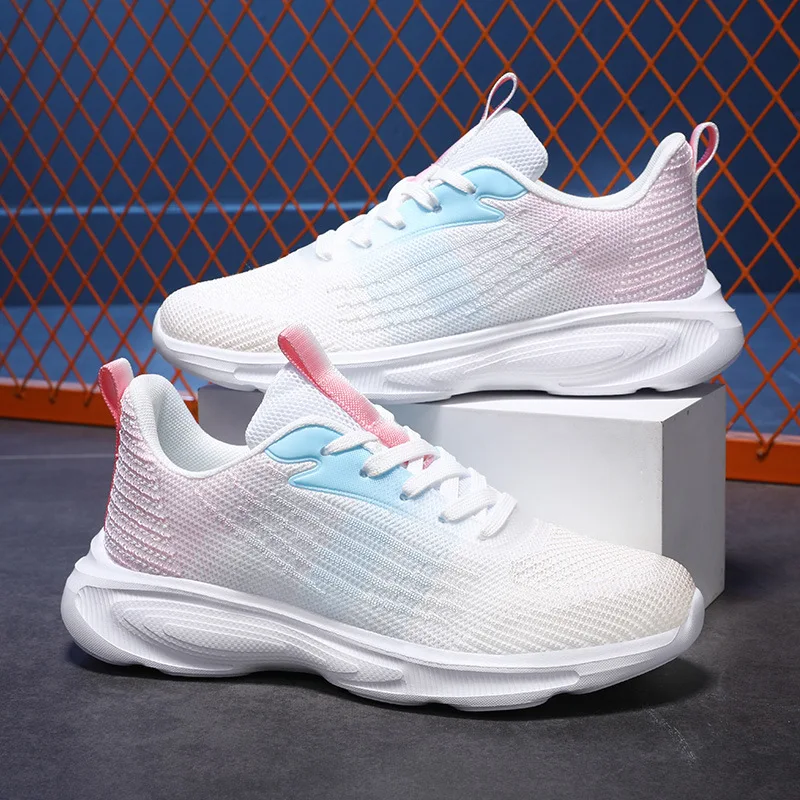 

New Breathable Mesh Soft Sole Lightweight Casual Running Shoes