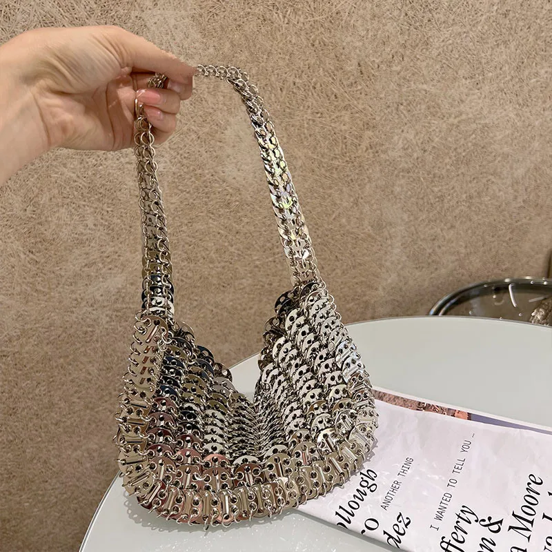 luxury Designer Handbag Metal Chain Tote Bag Hollow Evening Bag - Main Image