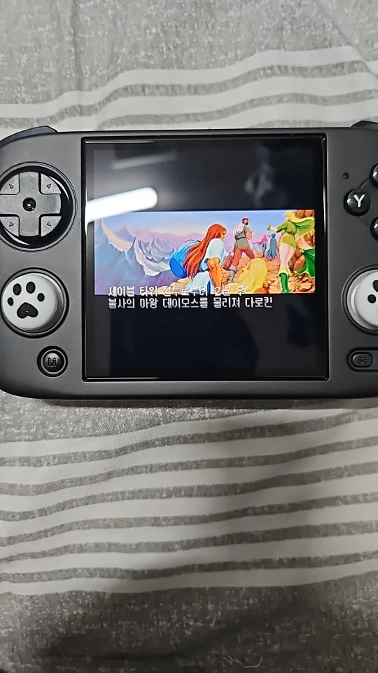 ANBERNIC RG CubeXX photo review