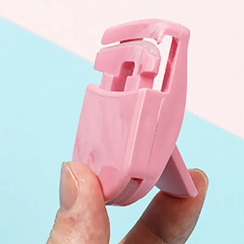 Accessories Tool Fit All Eyelash Shapes Long Lasting Eyelashes Curler Cute Designs Professional for Women Makeup