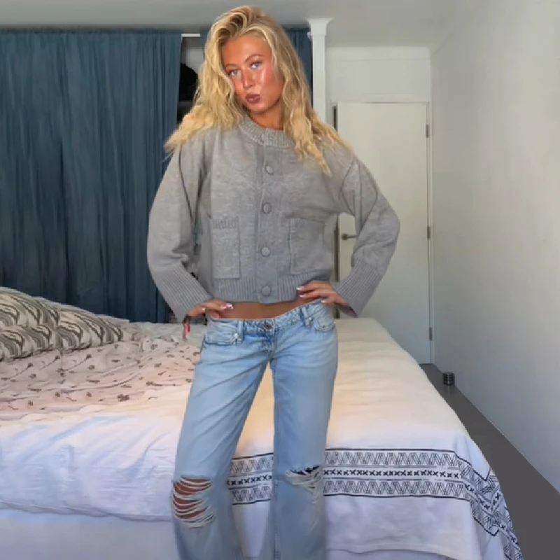 Oversized Cropped Knit Cardigan With Round Neck Button Front And Flare Sleeves — photo 5