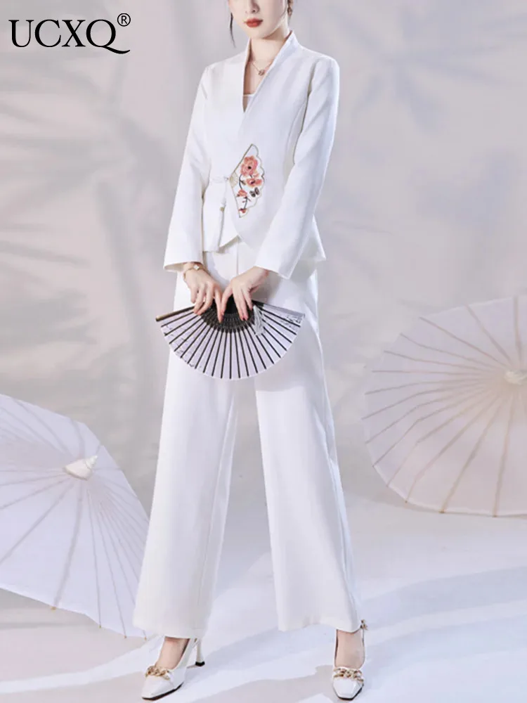 

UCXQ Chinese Style Fashion Vintage Embroidered Frog Suit Jacket Multicolor Pants Two-piece Set Women 2024 Spring Summer 23A7973