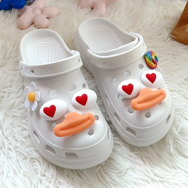 2024 Cute Duck Hole Charms Souvenir Decoration PVC Set Sale Cartoon Love Mouth Sandals Accessories Charms for Boys Women Gifts