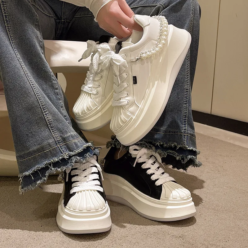 New Women's Casual Thick Sole Sports Little White Shoes Versatile Comfortable and Waterproof Matsuke Shoes