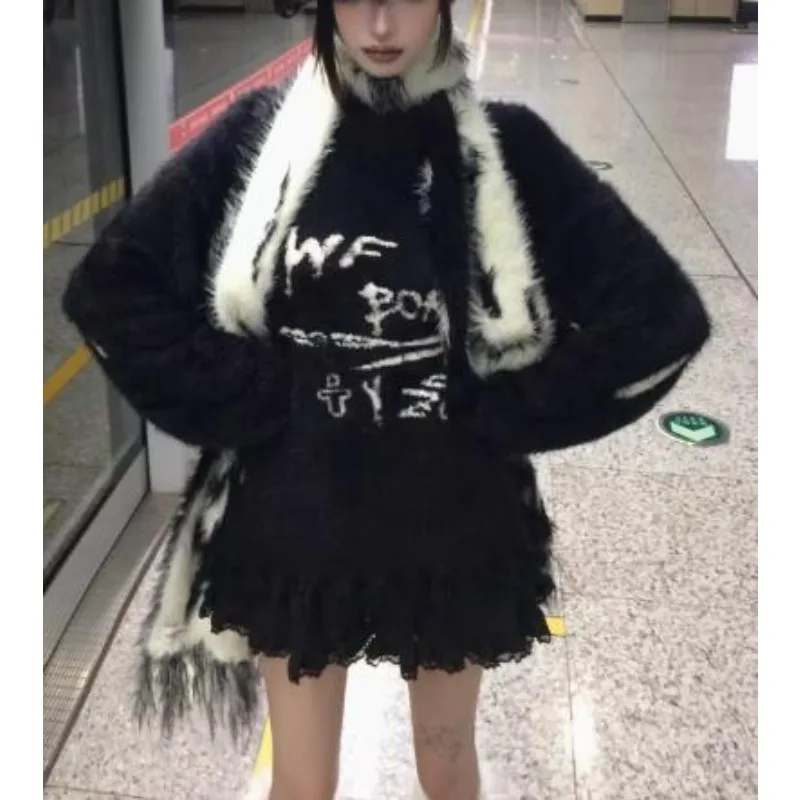 

Women Scarves Japanese Cute Cartoon Black White Autumn Winter Warm Cold Scarf for Girls Outdoors Casual Long Luxury Wrap