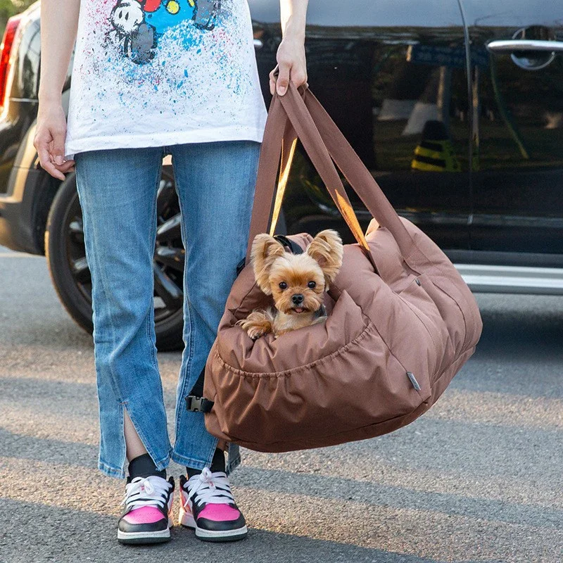 Hot Selling Portable Pet Bag Carrier Outgoing Travel Breathable Pets Handbag Dog Car Seat
