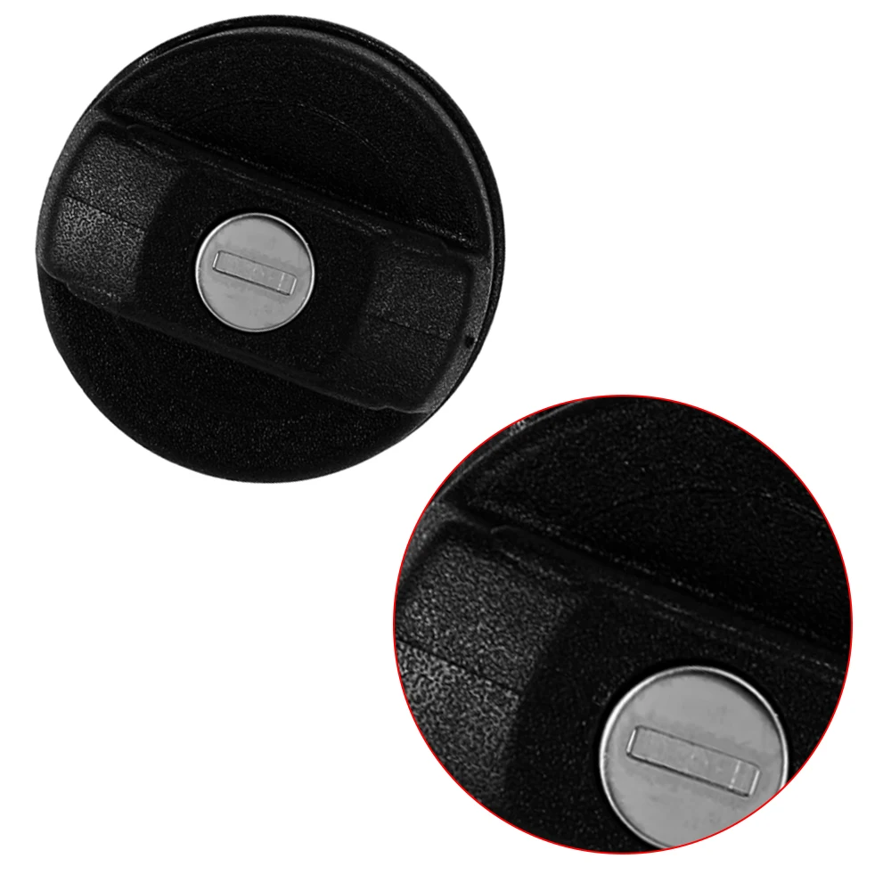 Fuel Tank Cover Fuel Tank Cap Oil Fuel Cap Locking Fuel Petrol Tank Filler Cap w/ Keys for Volvo 240 242 244 245 262 264 265 740 745 760 780 850 940 C70 S60 V40 191201551A