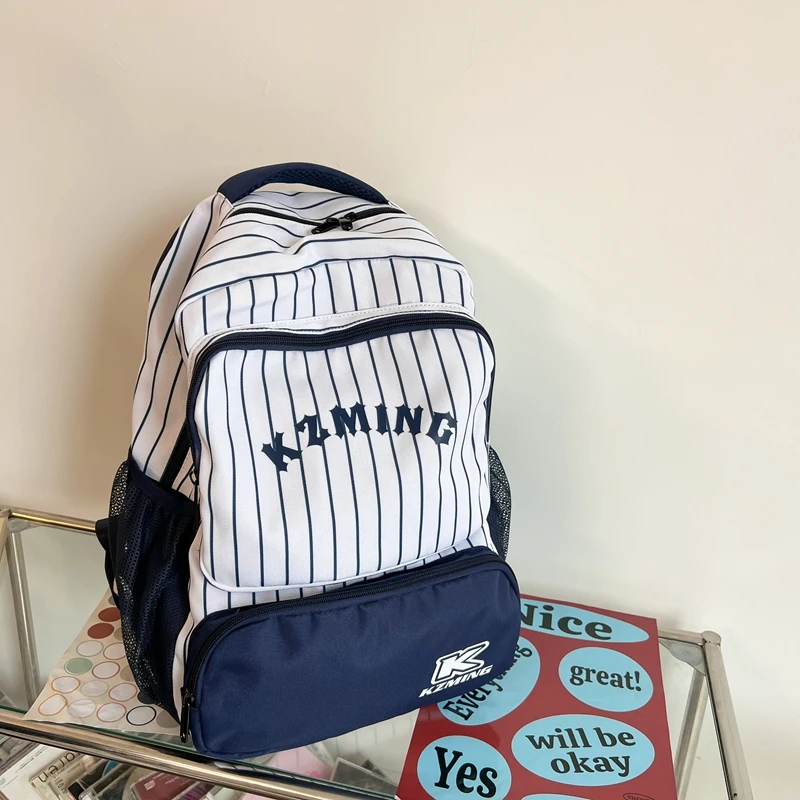 

2023 Women's Fashion Bag Large Capacity Women's Backpack Casual Versatile Backpack Nylon Fabric Zipper Women's Backpack