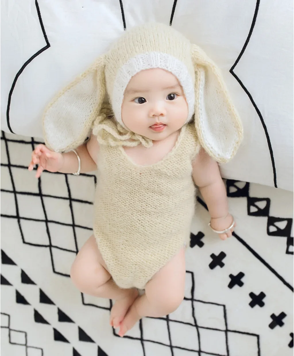 

Hundred Days Baby Long Ears Rabbit Hat Set Photography Photography Clothing Baby Full Moon Half Year Old Photography ニューボーンフォト