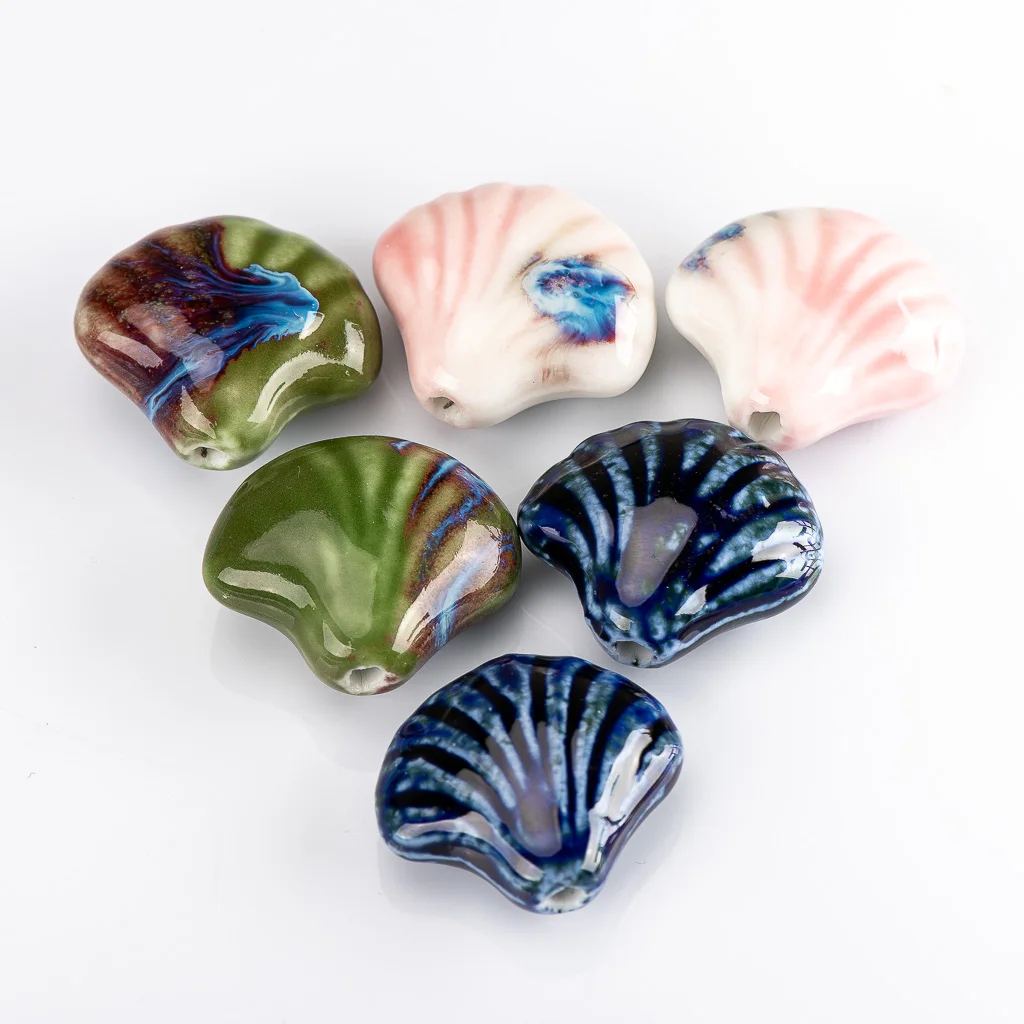 32 # 2 Stück mehrfarbige Muschelform Marine-Serie Keramikperlen-Anhänger für die Schmuckherstellung # MY303