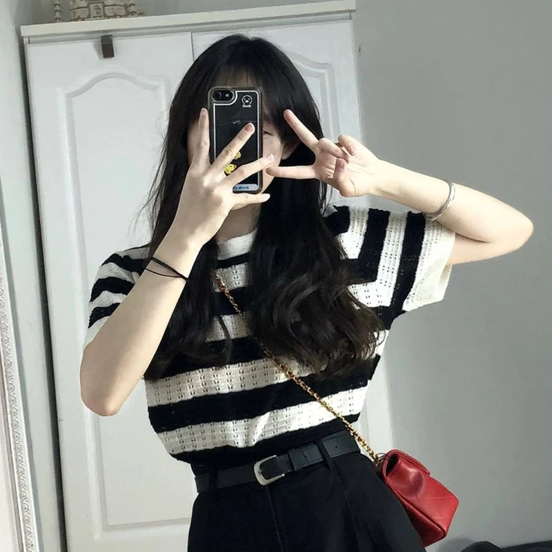 Fashion Women's Striped New Crew Neck Knitted Sweater Pullover Hollow Summer Thin Short-sleeved Top