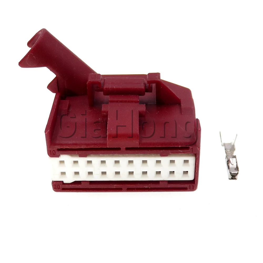 Рисунок 2 - Автомобильный компьютерный контроллер