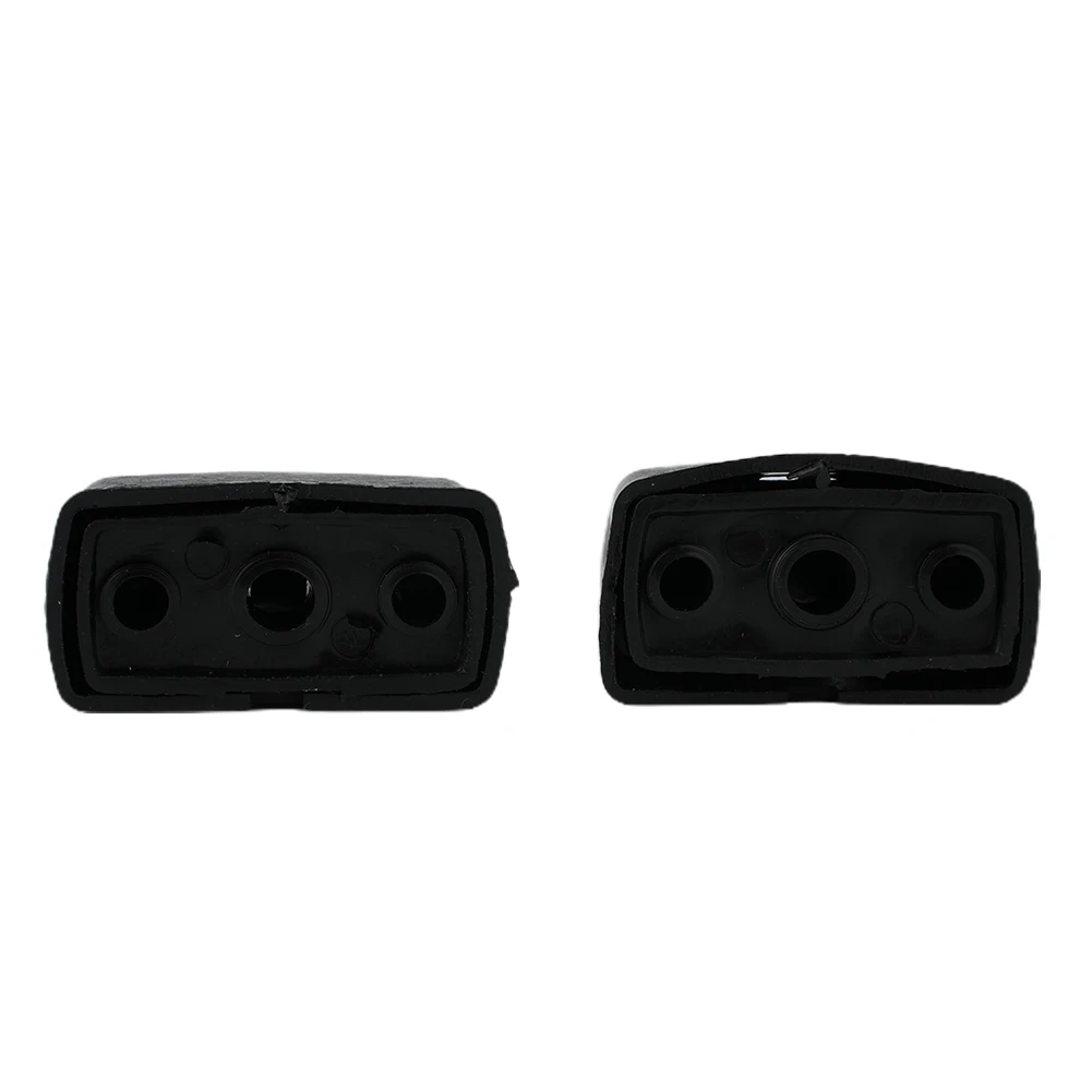 

2pcs Sun Visor Fixed Clip Hook Holder For Skoda Fabia For Passat B5 B6 Plastic Car Accessories Fastener Anti-wear Anti-corrosion