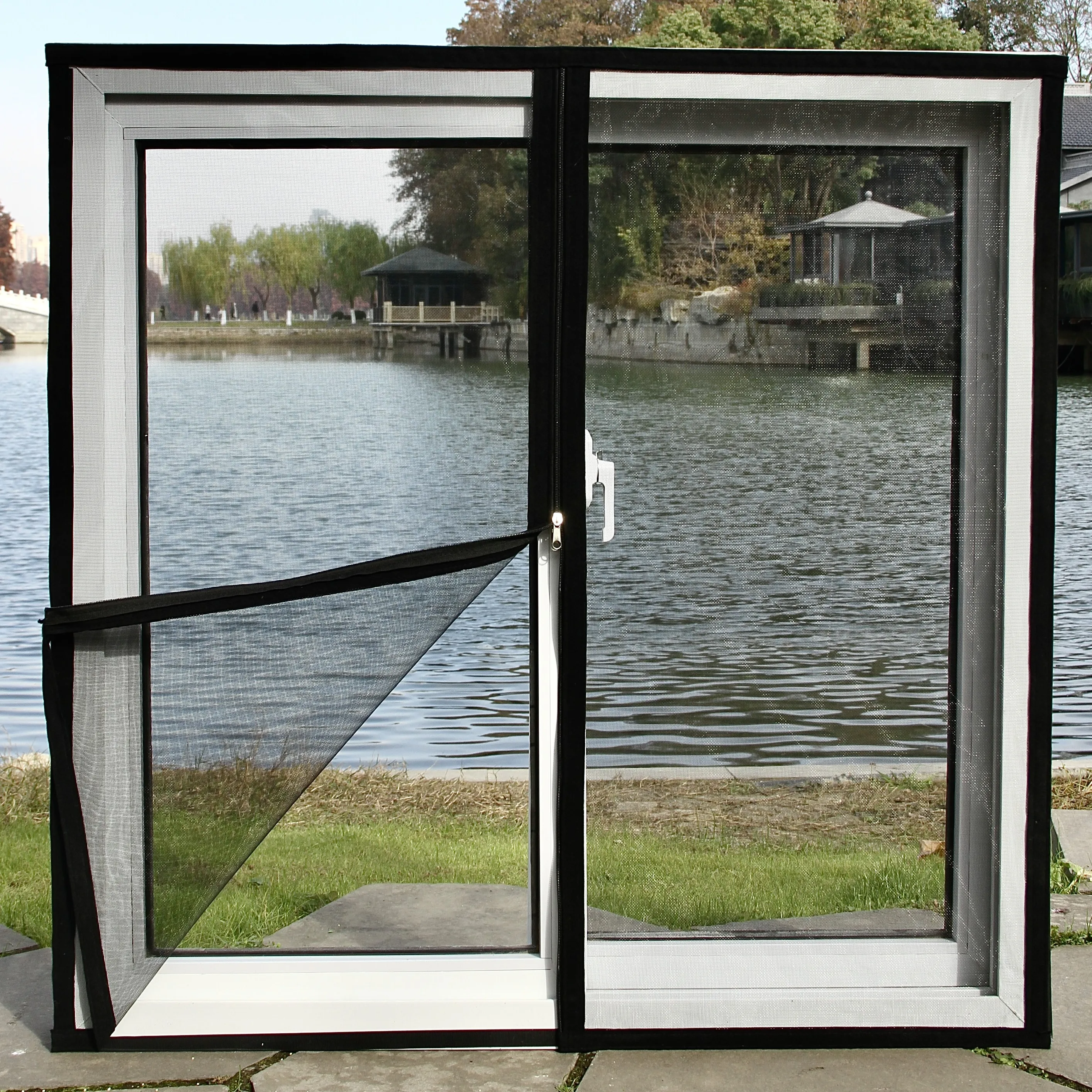 חלון שחור מותאם אישית עם יתושים מסך רשת רשת בלתי נראית מותקנת עצמי רשת מסך הבית דבק עצמי
