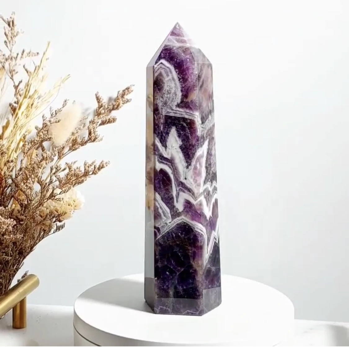 

1 Pc Large Natural Dream Amethyst Point Crystal Quartz Chakra Healing Tower Home Decoration