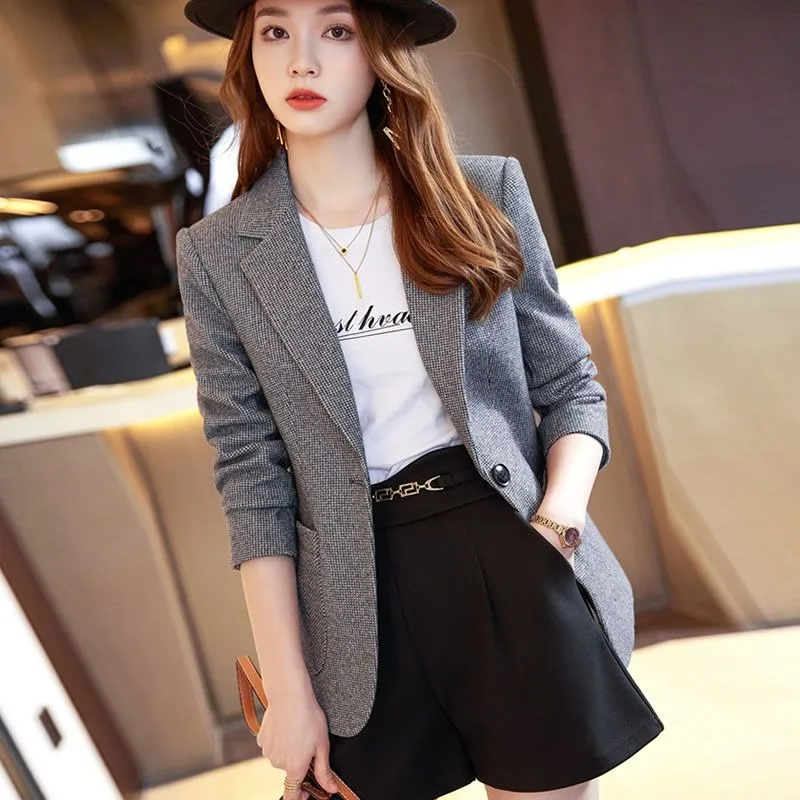 

Women Blazer Plaid Coat Women's Suit Lady Chic Elegant Vintage Casual Single Breasted Blazer All-match Daily Classic Streetwear