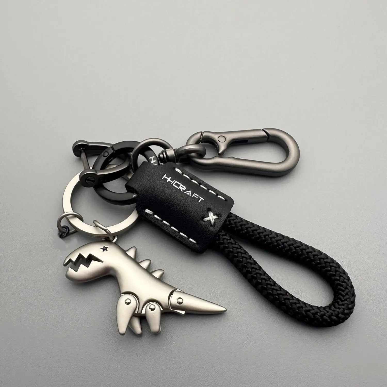 60g overweight Minimalist dinosaur pendant Premium Handmade Leather Keychain with Braided Strap Anti Loss Car Keys