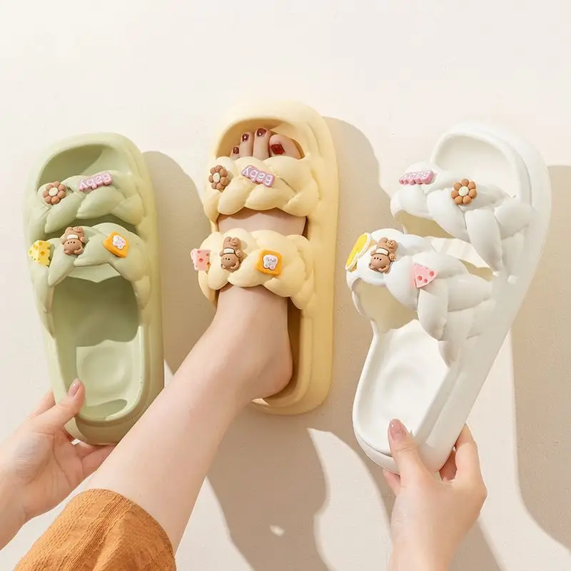 2023 Keep Your Feet Comfortable and Safe Cutesy Cartoon Non-Slip Slippers