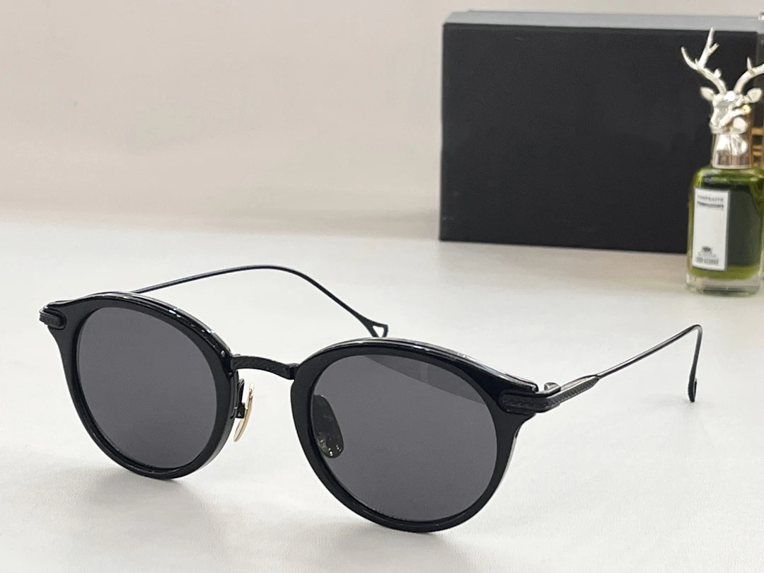 

Sunglasses For Men Women Retro Eyewear EDMONT Designers Style Anti-Ultraviolet Full Frame Random Box
