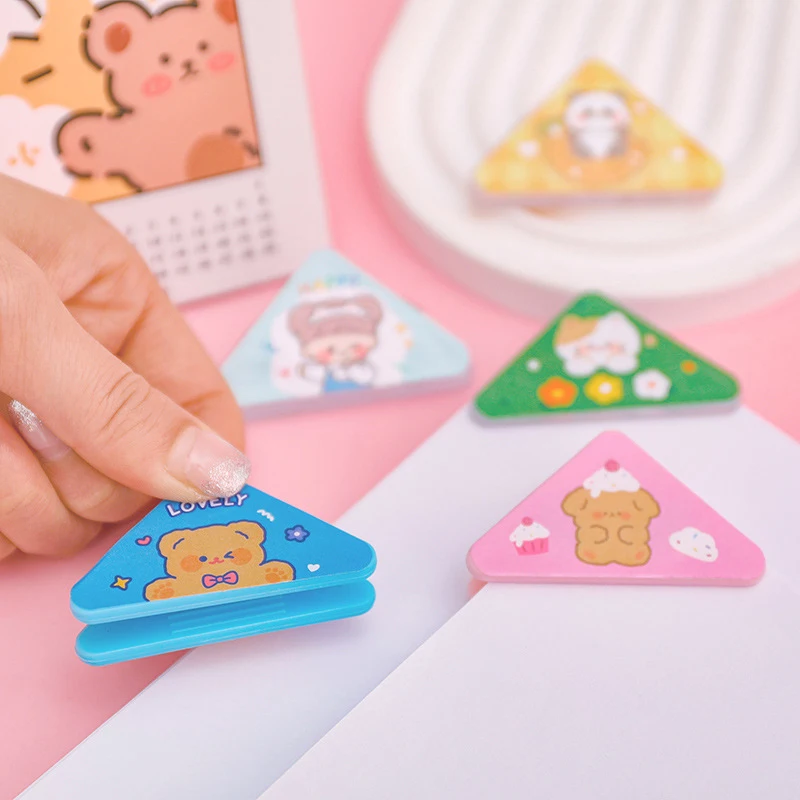 

5pcs Cute Triangle Corner Clips Cute Bookmarks Page Holder Paper Clips File Index Photo Clamp Korean Stationery Desk Organizer
