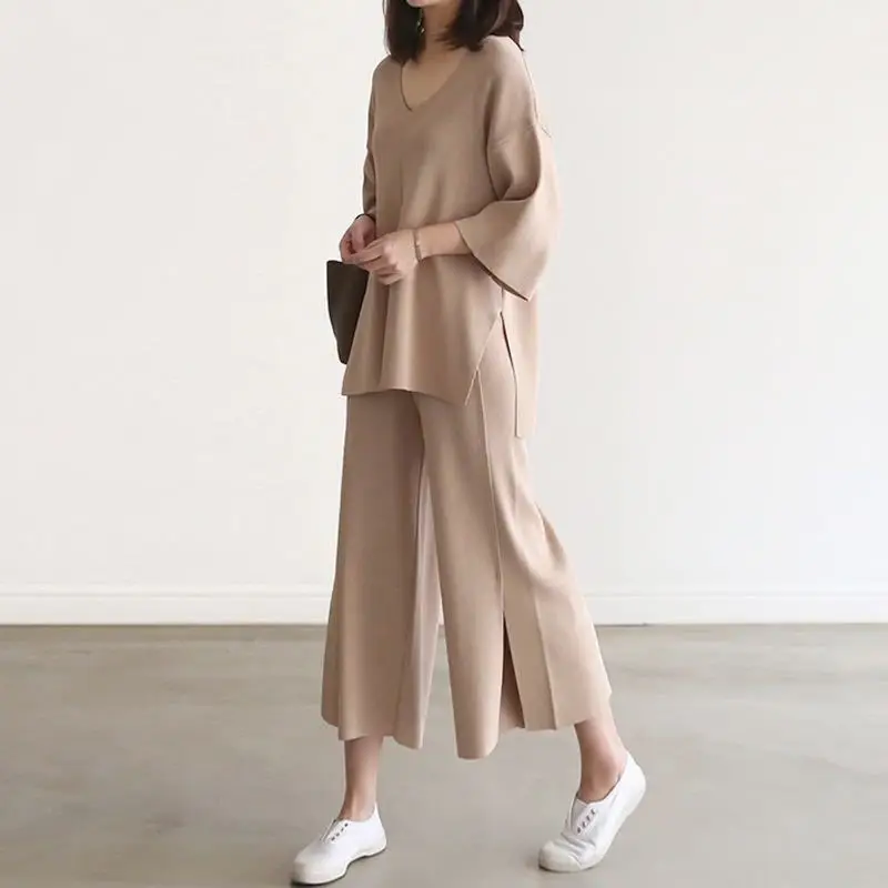 

2022 Women Knitted Two Pieces Sets Spring Autumn V Neck Loose Pullovers Sweater Tops & Wide Pants Knitwear 2 Pieces Suits