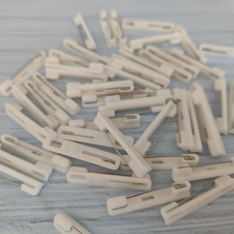 200pcs DIY 웨딩 브로치 만들기 ID 배지 홀더 교체 액세서리에 대 한 흰색 플라스틱 안전 브로치 핀 바