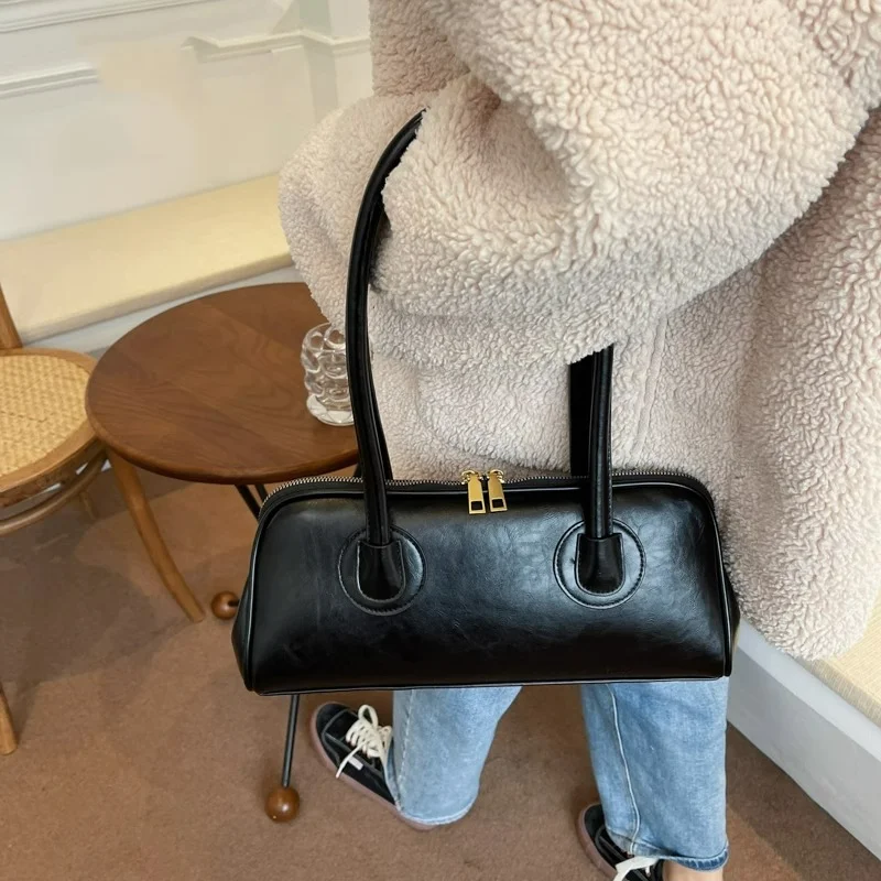 Women Pu Leather Brief  Bag Fashion Spicy Girl Trendy Boston Shoulder Commute Handbag