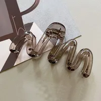 Pince à cheveux ondulée pour femmes, marron ambre brillant, 11cm/4,33 pouces, grande pince à cheveux en plastique légère, accessoires pour cheveux élégants et minimalistes 5