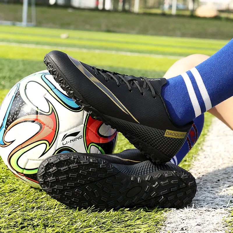 Children Soccer Shoes Professional Training TF/AG Boots Men Soccer Cleats Sneakers Kids Turf Futsal Football Shoes for Boys