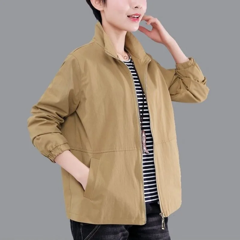 Spring and Autumn Women's Solid Color Zipper Pocket Standing Neck Short Loose Fit Coat Fashion Casual Elegant Commuter Tops feminine blouse commuter shirts office lady long sleeve v neck elegant white shirt spring autumn casual solid color tops woman