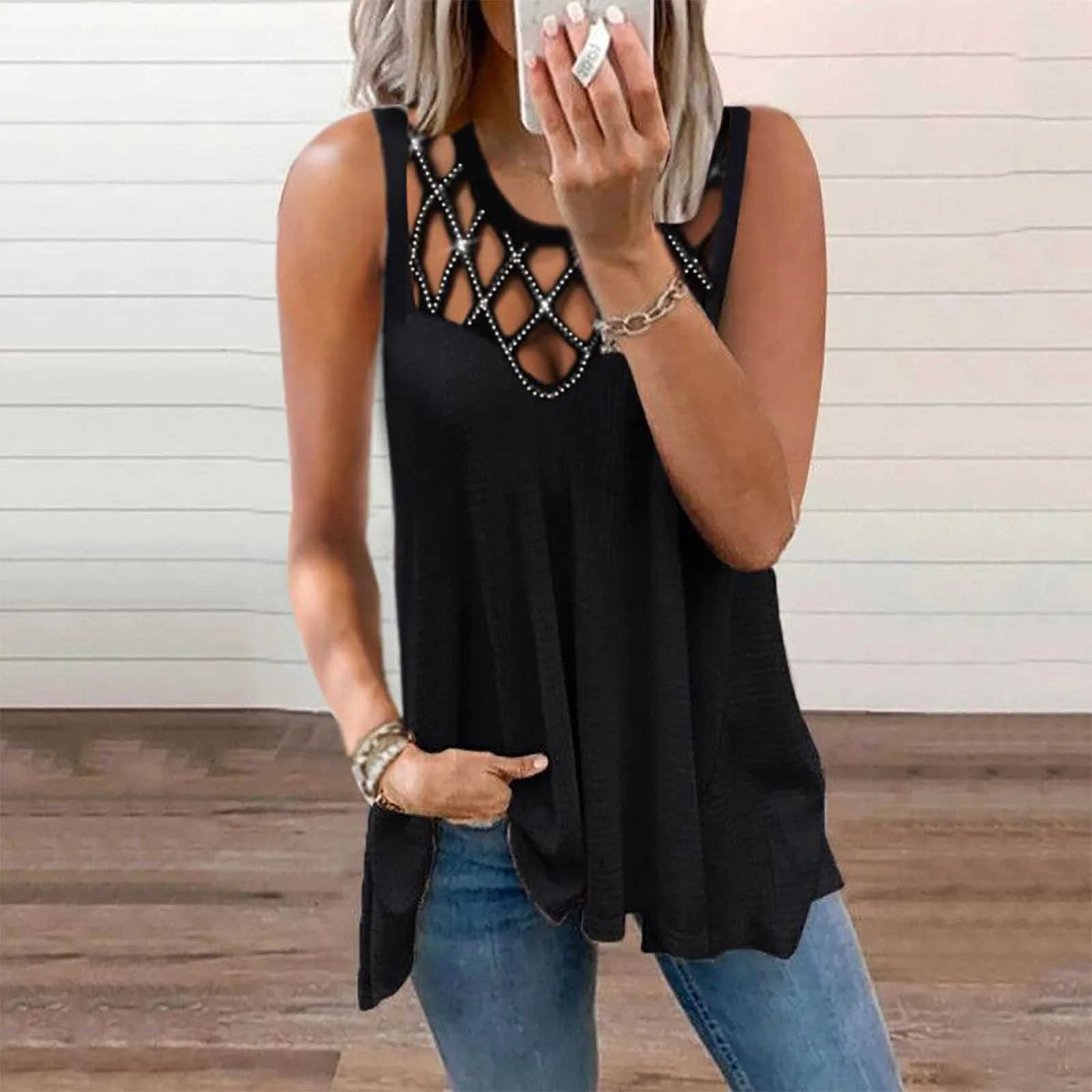 2022 New Sexy Hollowed Hot Drill Sleeveless Top Summer Casual Round Neck Loose T-shirt Solid Color All-match Pullover Top mens graphic tees