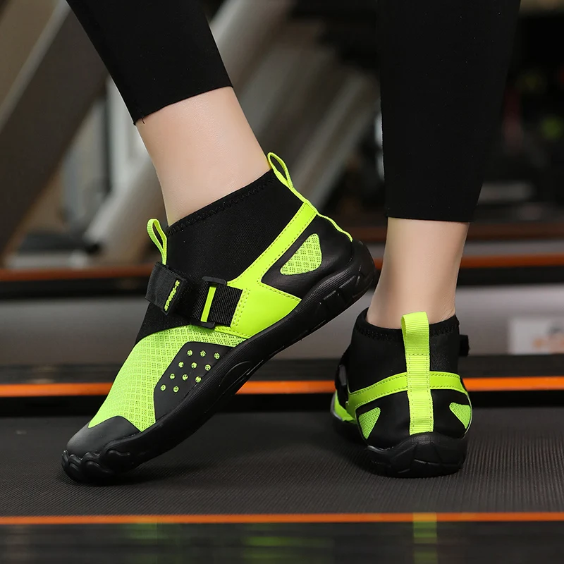 New Breathable Water Shoes For Men Climbing Hiking Rafting Shoes Women's Outdoor Beach Swimming Shoes Barefoot Sneakers