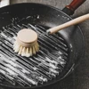Kitchen Dish Brush Set Wooden Long Handle Pan Brush with 4 Replacement Brush Head kitchen scrubbing brush Pans Pot Brushing Tool 6