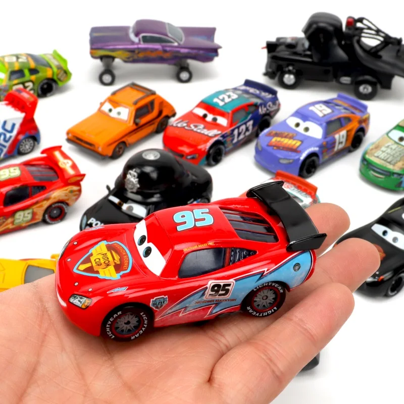 Disney Pixar Cars ''Next-Gen'' Racers Pullback Die Cast Set - Lightening  Mcqueen