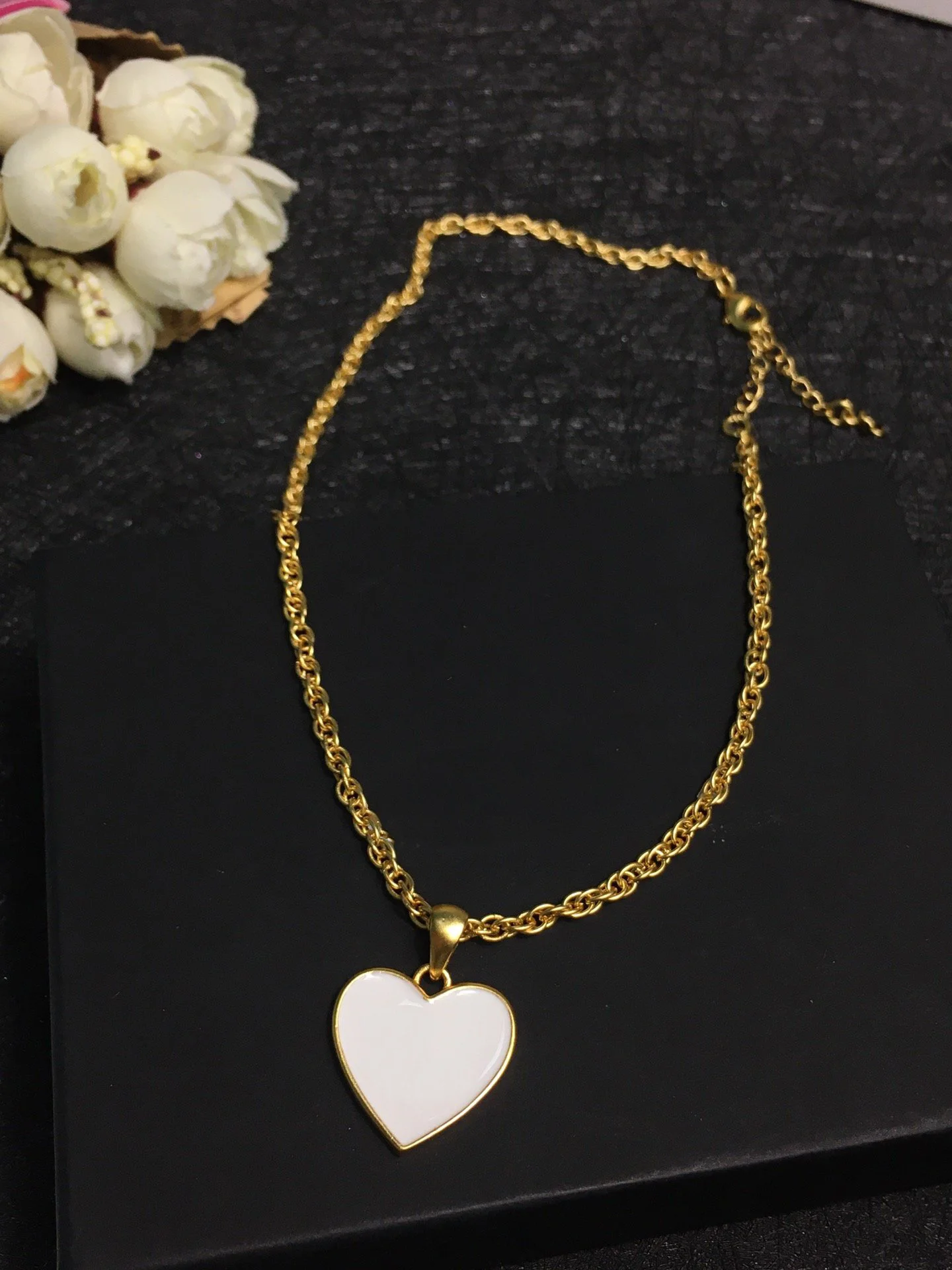 2022 Hot Trend Brand Drop Oil Love Heart Peach Heart Round Earrings Jewelry  Sterling Silver Seiko Customization  Birthday Party