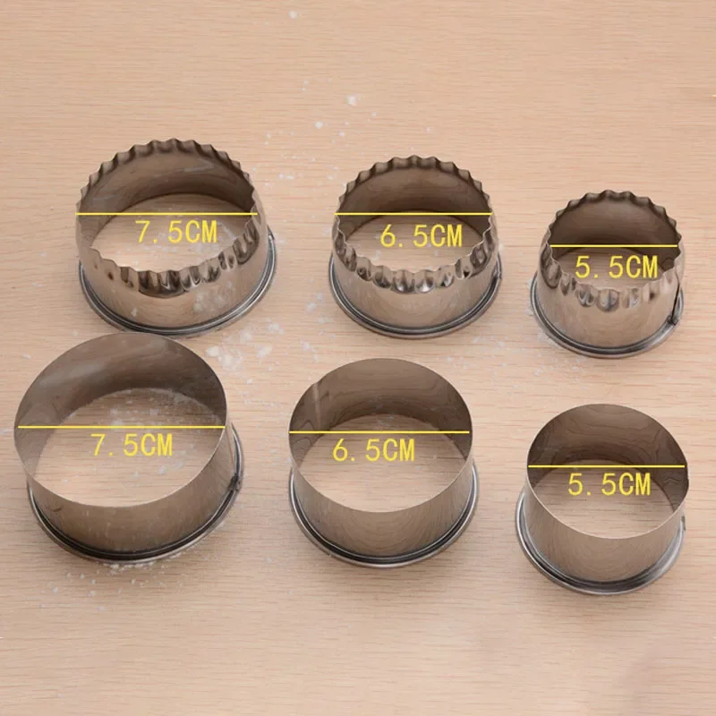 3Pcs Round/Flower Shaped Dough Cutting Tool Kitchen Gadgets Stainless Steel Dumplings Cutter Portable Dumplings Wrappers Molds