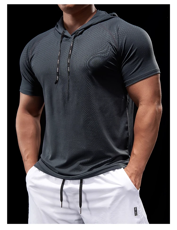 Compression Slim Fit Hooded Bodybuilding T Shirt - Men's Fitness ...