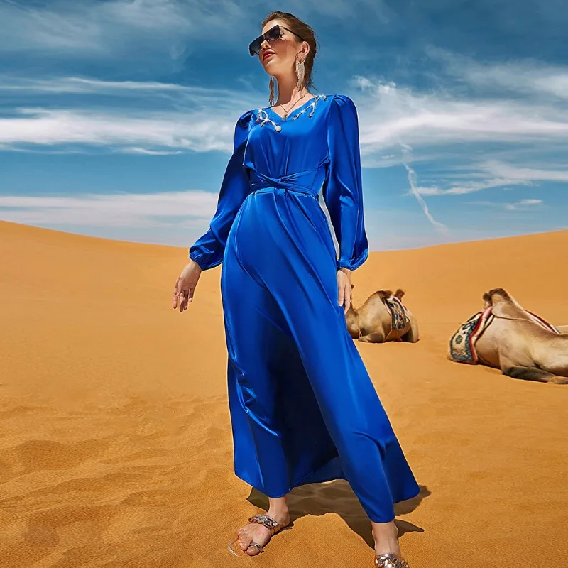 

Muslim Maxi Dresses Abaya Dubai Luxury Solid Color V-neck Rhinestone Elegant Long-sleeved Dress Muslim Dress Women