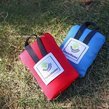 Picnic mat ultra-thin pocket moisture mat beach mat waterproof and sandproof ultra-light folding portable floor mat