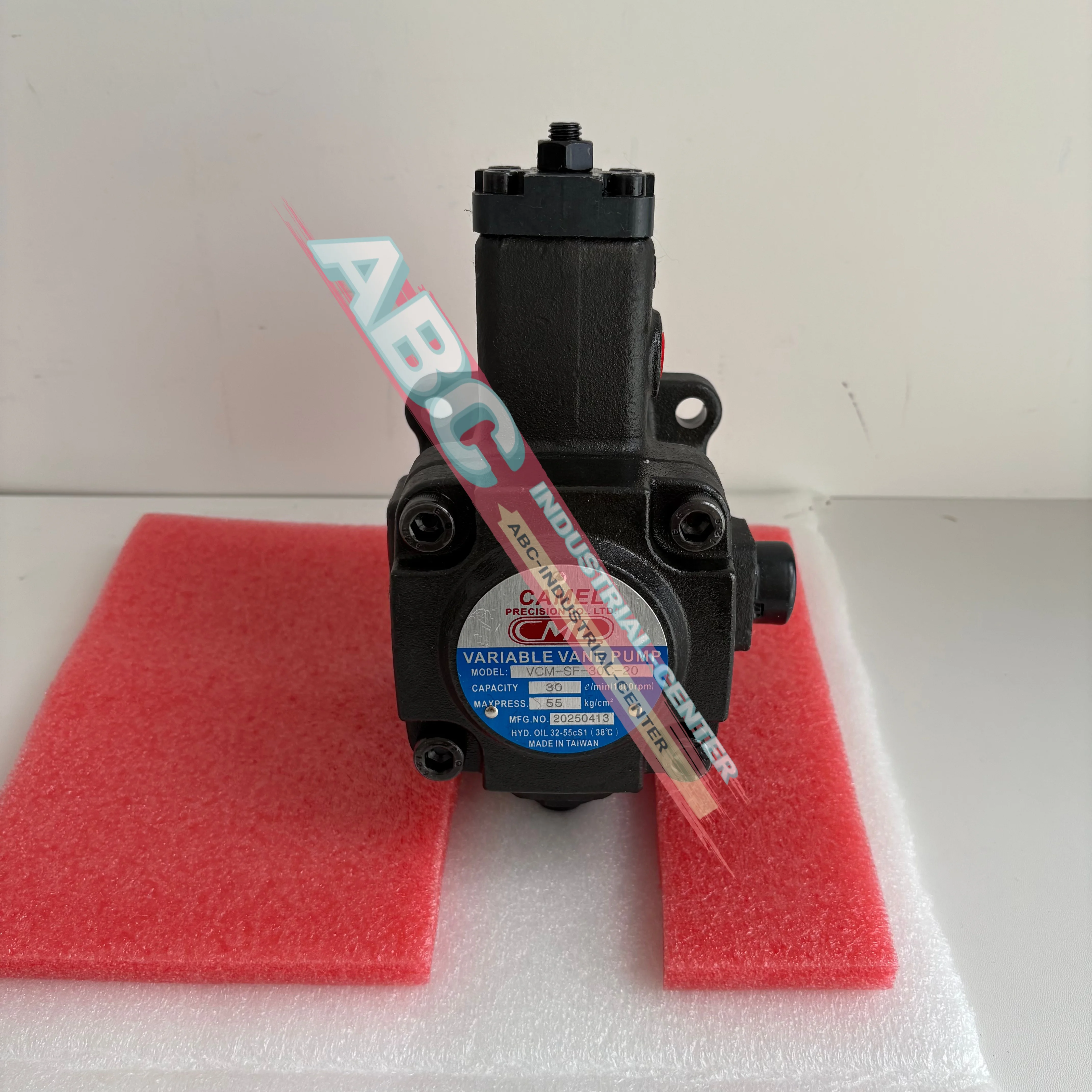 새로운 오리지널 VCM-SF-30C-20 가변 베인 펌프
