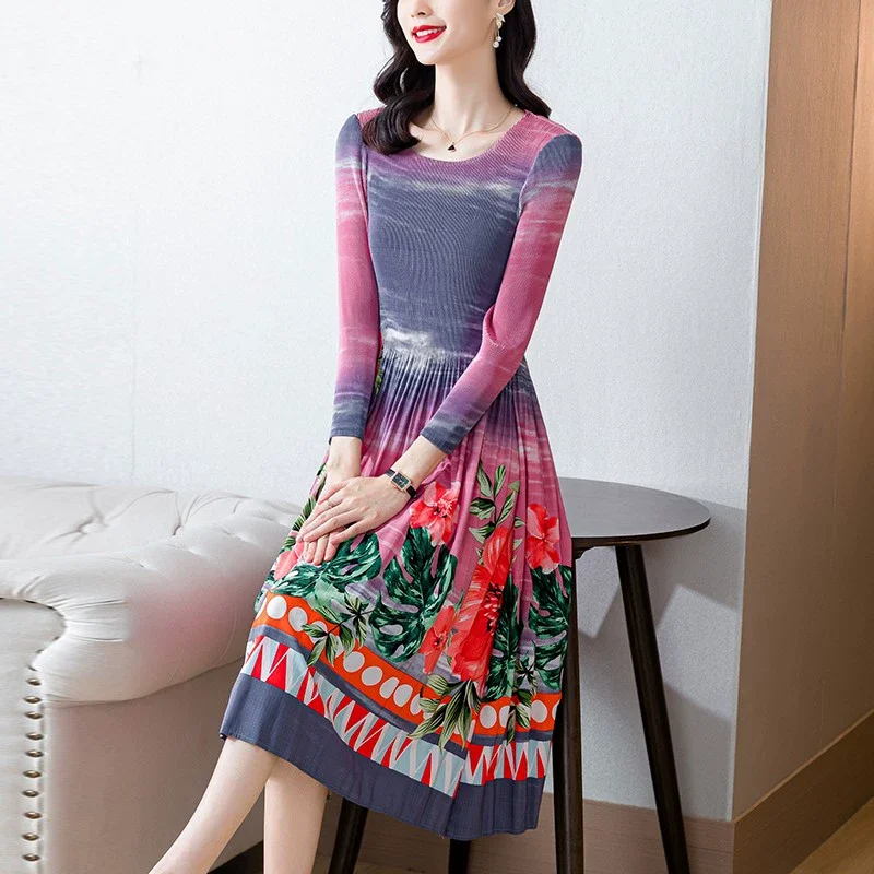 

2023 New Elegant Positioning Flower Dress Women's Korean Loose Tight Velvet Bottom Dress Autumn Retro Loose Tight Vacation Vesti