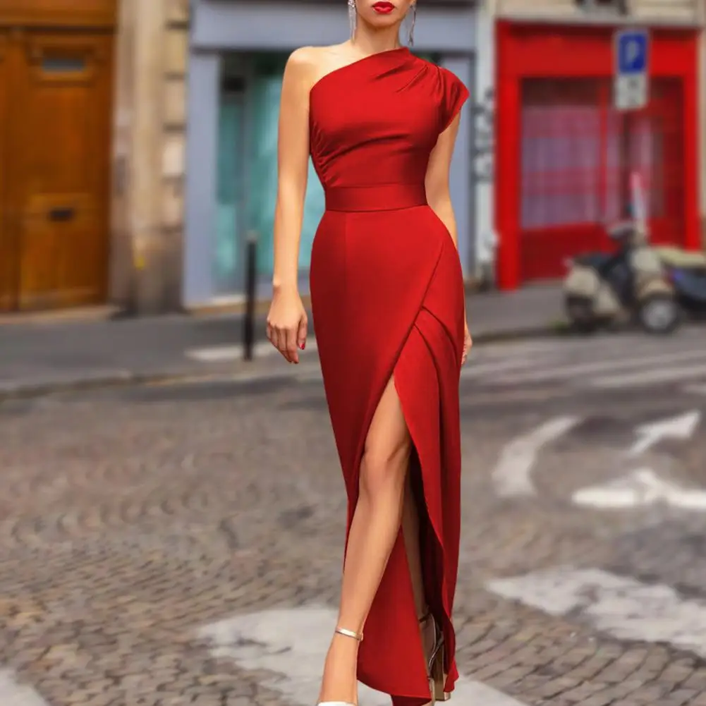 

Women Ball Evening Dress 2024 New Sleeveless One Shoulder Slim Fit Lady Dress Tight Waist High Slant Party Sexy Maxi Dress