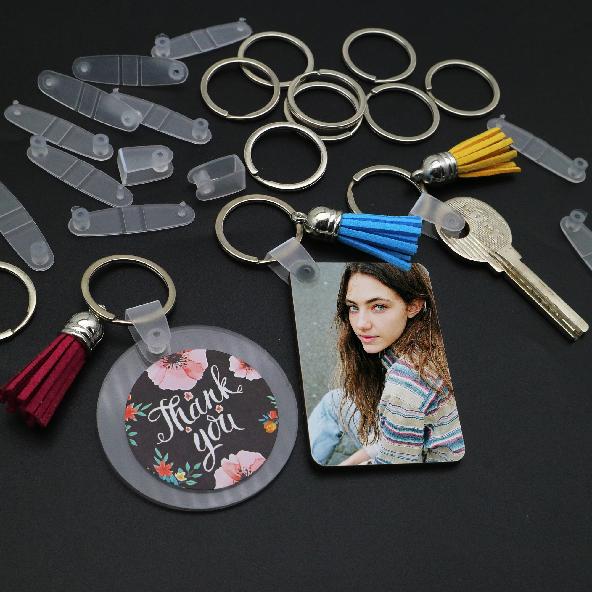 100pcs Plastic Keychain Clips, Small Plastic Keychain Clips Clear Acrylic  Plastic Keychain Connector Snaps for Office Credit Card Craft Jewelry  Making