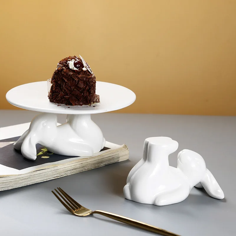 Elegant White Ceramic Dessert Plate Set Rabbit Saucer Round Glazing Dishes 2pcs Creative Party Serving Dinnerware Set Cake Plate