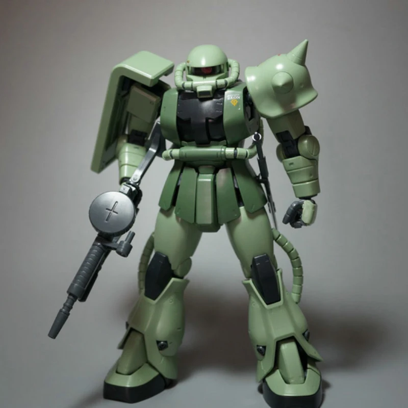 BANDAI Gundam Model Kit MG 1/100 MS-06F Zaku II New Mobile Report