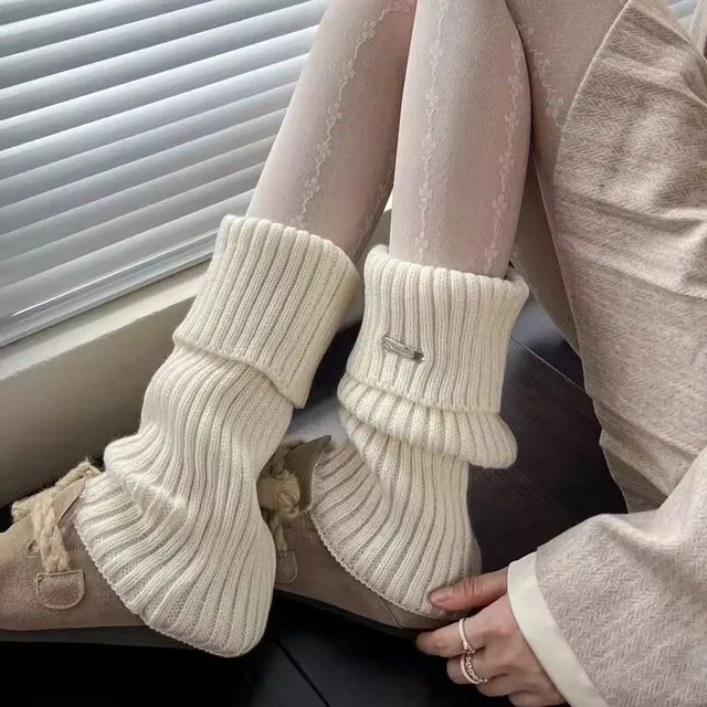 Autumn and Winter Leg Warmers Japanese Metal Label Socks Female Knitted Warm Foot Cover White Black Y2K Stockings Leg Warmers 3