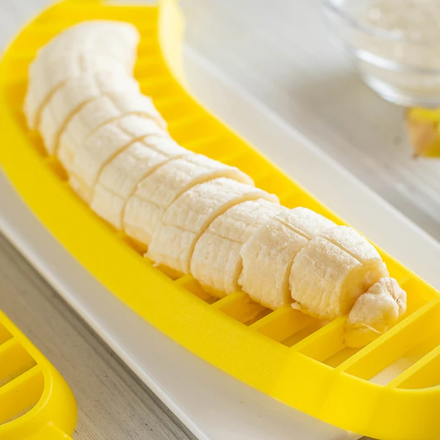 Creative Kitchen Gadgets PP Banana Divider Slicer Fruit Salad Slitter Banana  Slicer Kitchen Gadgets And Accessories - AliExpress