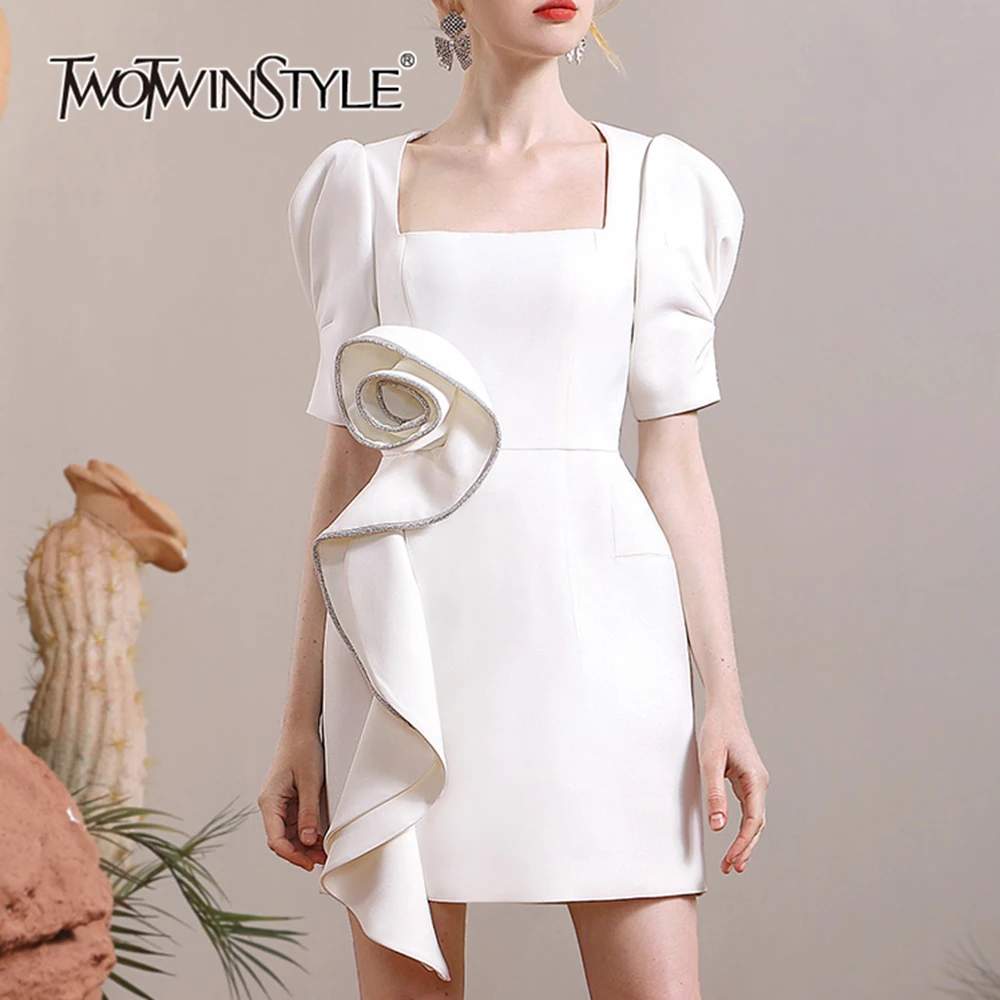 

TWOTWINSTYLE Solid Elegant Spliced Appliques Dress For Women Square Collar Short Sleeve High Waist Chic Dresses Female KDR507407